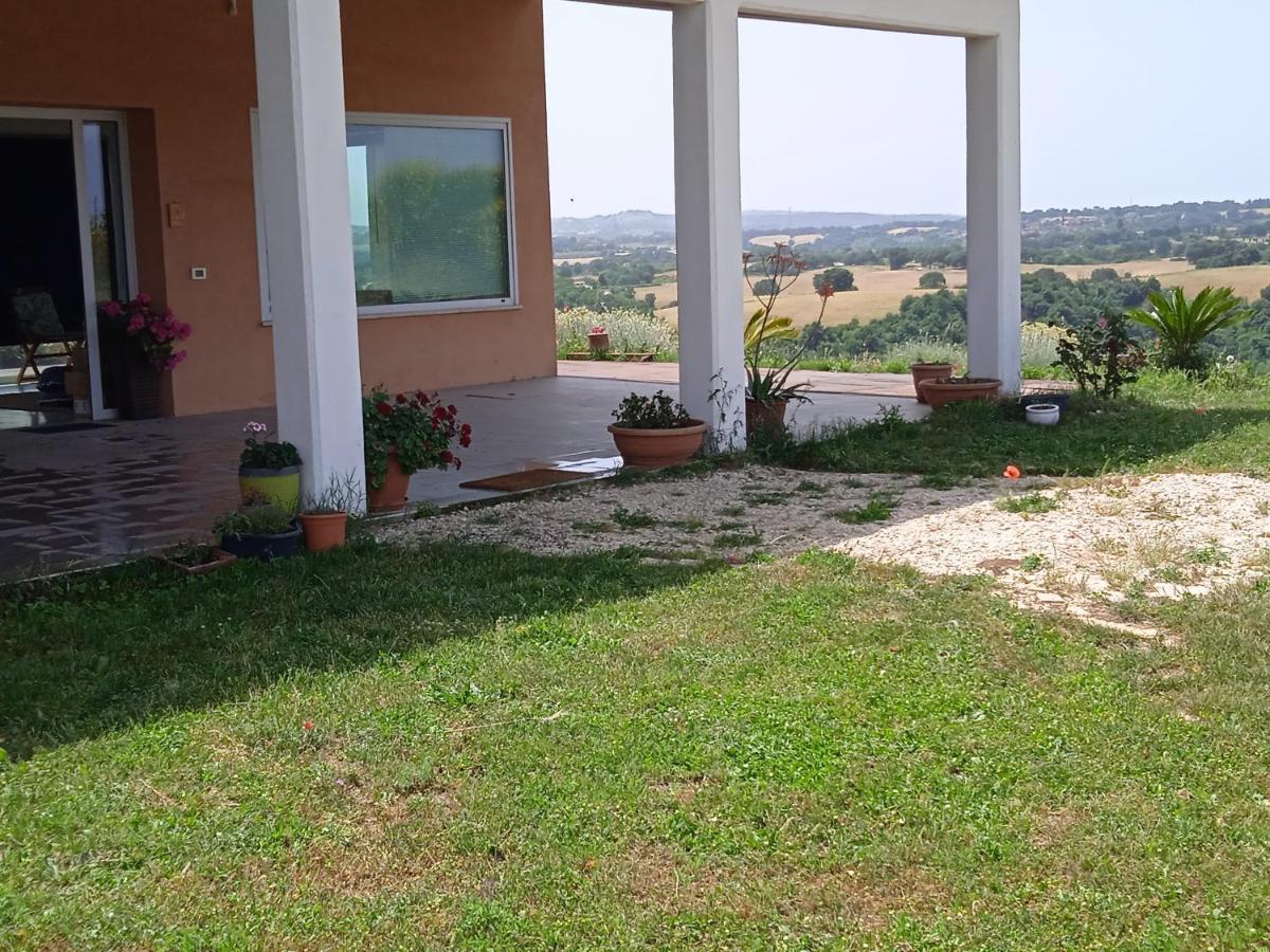 Agriturismo Il Cielo In Terra Sant'Oreste Exterior photo